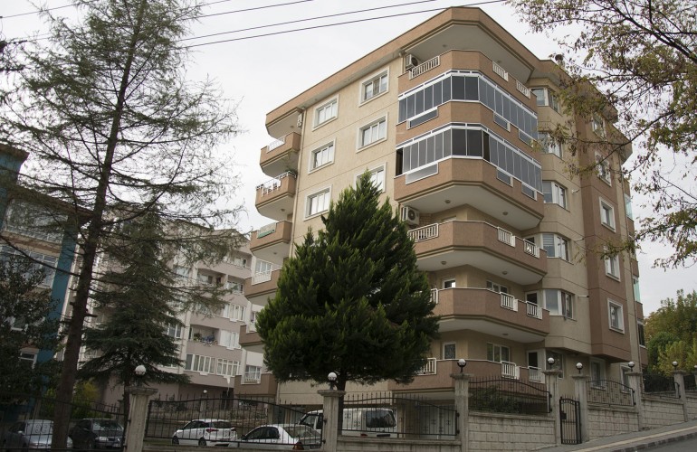  Gizemler Apartmanı 1